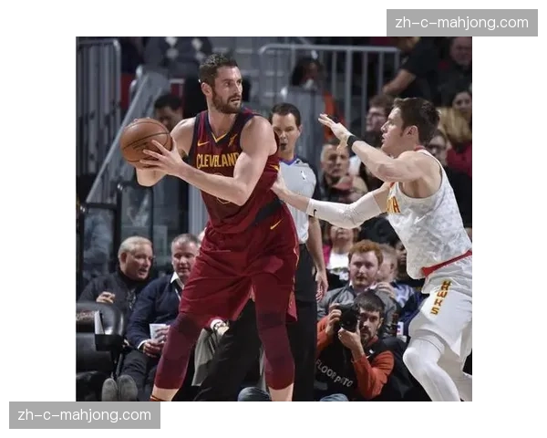 老鹰转换进攻效率突出 利用对手失误快速取分能力 老鹰转换进攻效率突出 利用对手失误快速取分能力